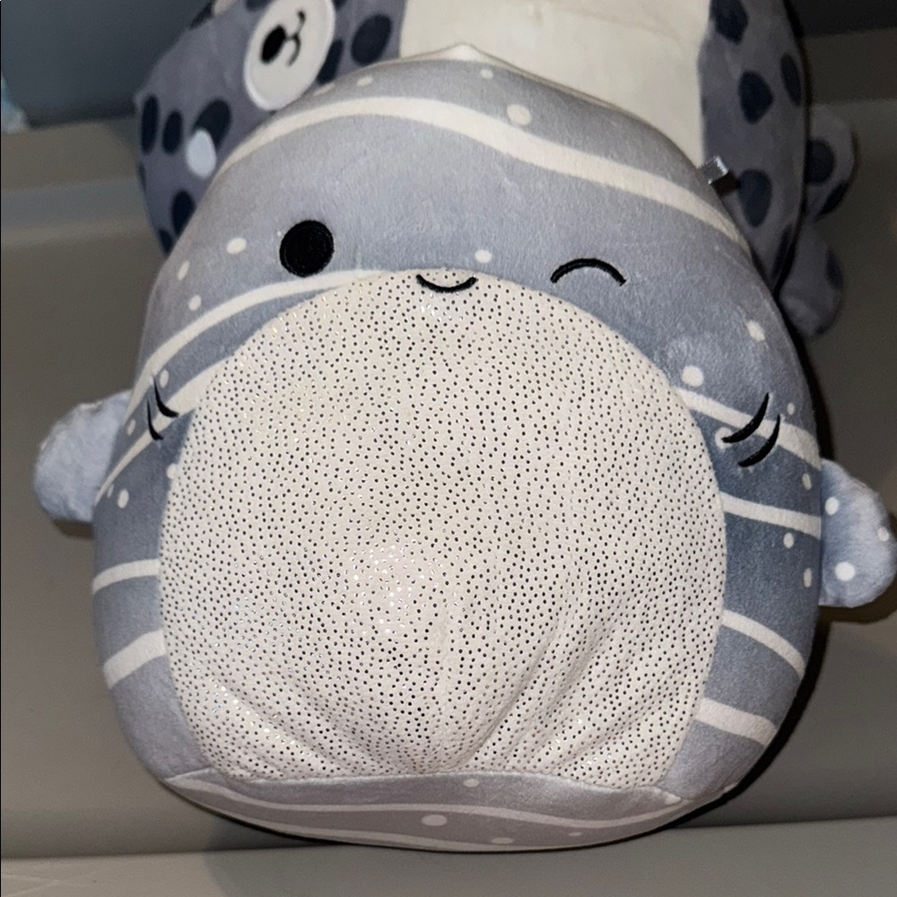 Squishmallows Sachie the Whale Shark 8” NWOT